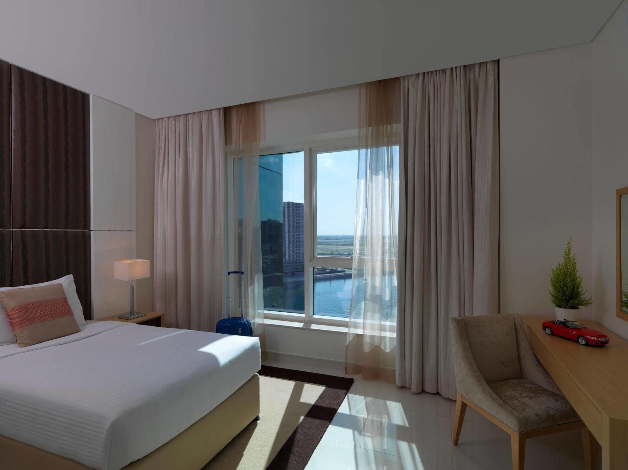 Damac Maison Canal Views Dubai Ngoại thất bức ảnh